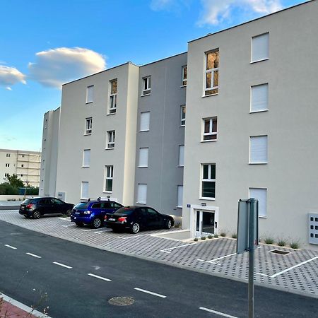 Apartment Linda With Panoramic Sea View Макарска Экстерьер фото